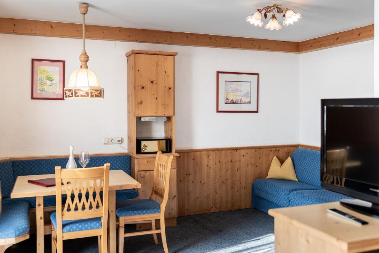 Hotel Alpenrose 페르티사우 외부 사진