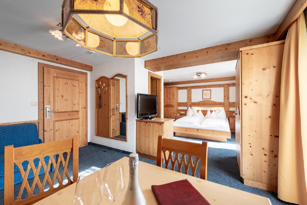 Hotel Alpenrose 페르티사우 외부 사진