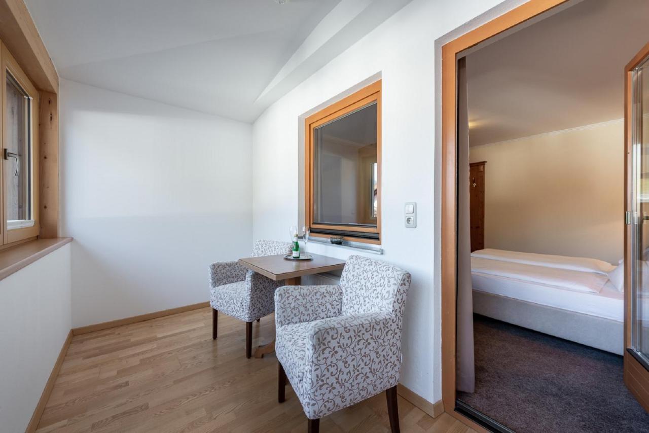Hotel Alpenrose 페르티사우 외부 사진