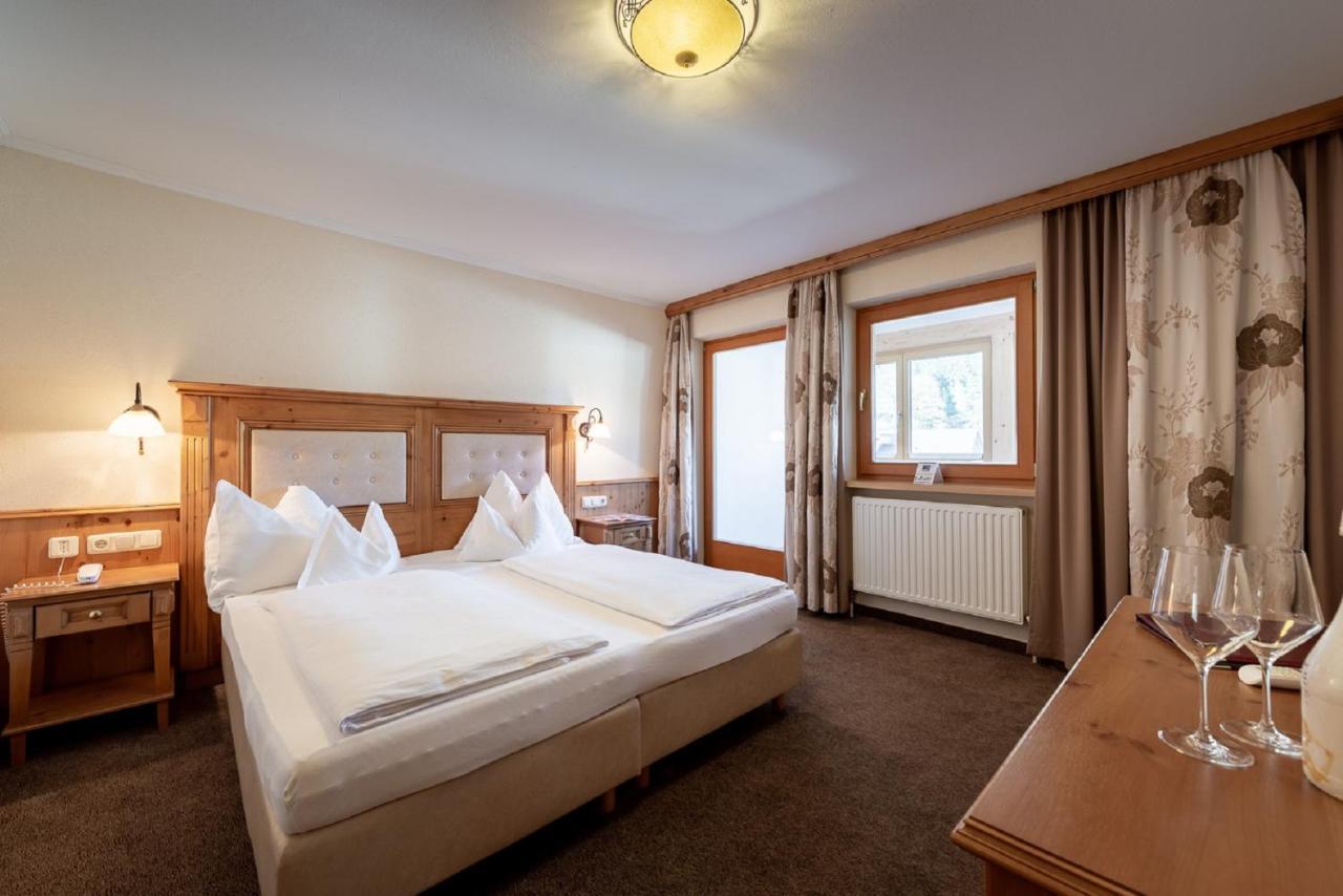 Hotel Alpenrose 페르티사우 외부 사진
