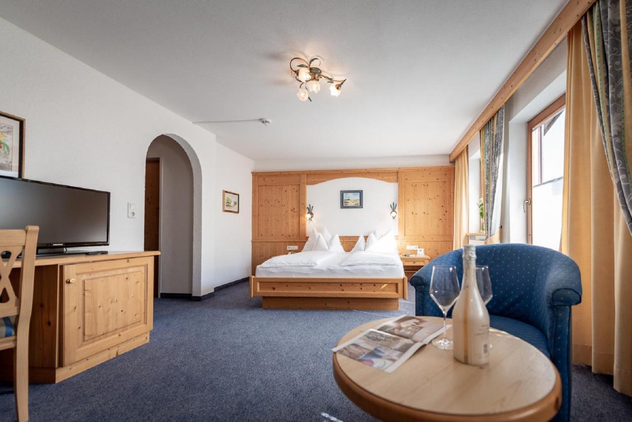 Hotel Alpenrose 페르티사우 외부 사진